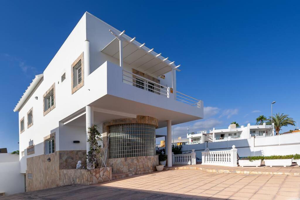 Villa Marlenghi With Private Pool San Bartolomé Exterior photo